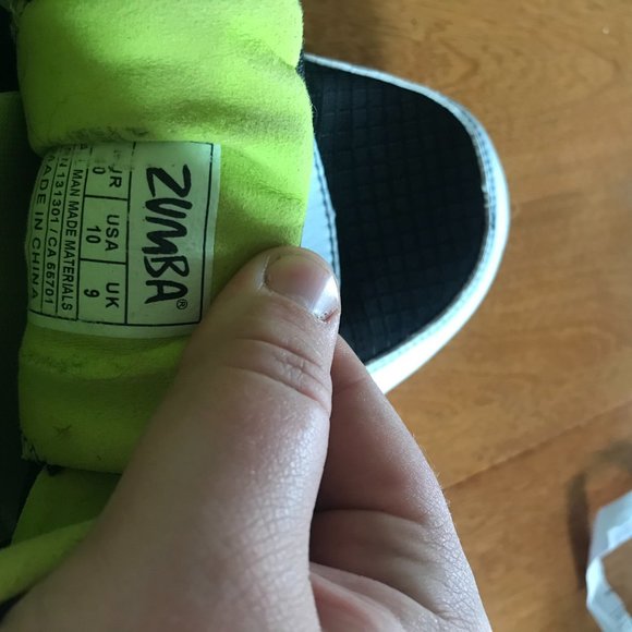 zumba dancing OR walking shoe - Picture 4 of 4